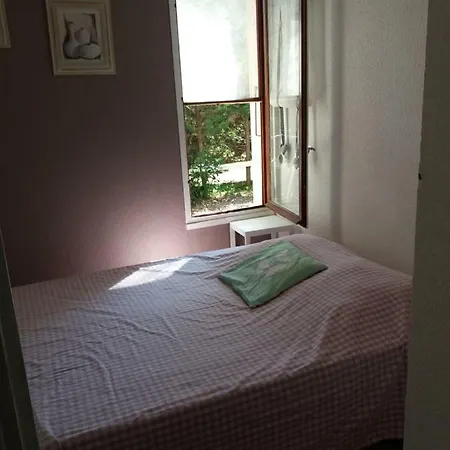 아파트 Rez De Jardin 4-6 Pers Res Eureka 아그