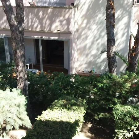 Rez De Jardin 4-6 Pers Res Eureka 아파트